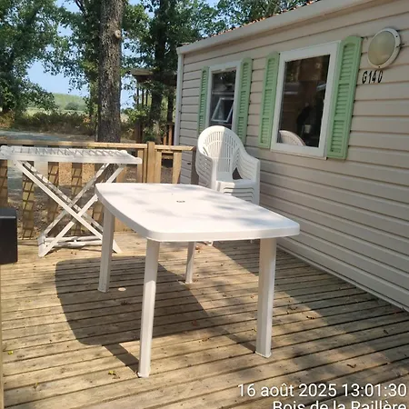 Camping Mobil Confort 3 Pour 6 Personnes - Idéal Puy Dufou F007 *